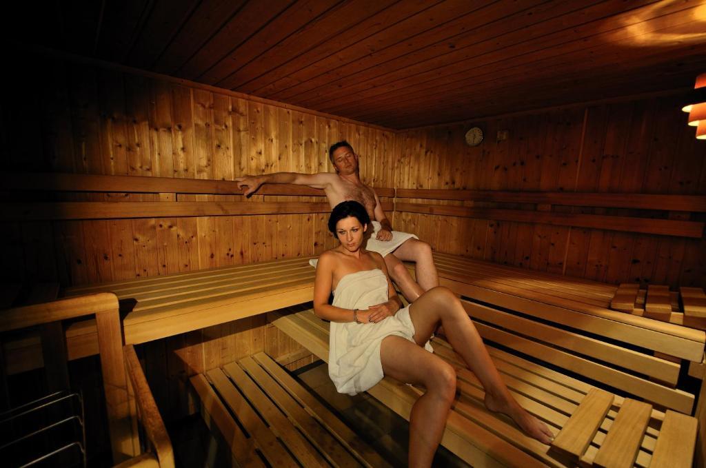 Hotel Pfleger Anras Kültér fotó